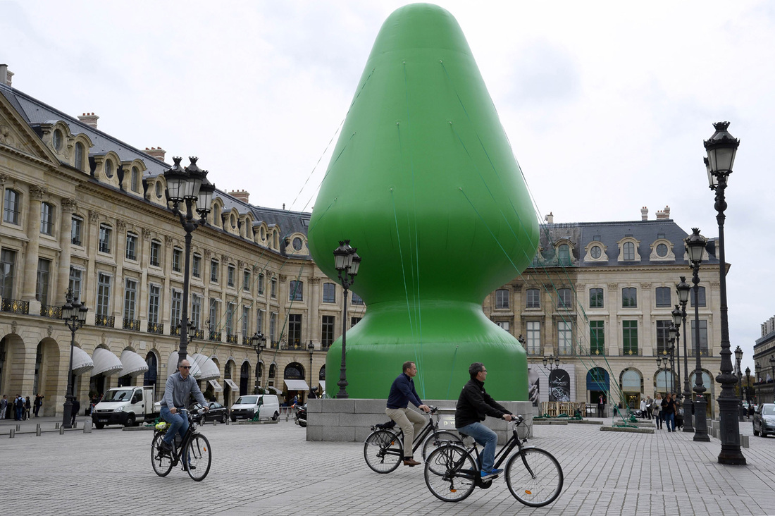 'Tree', an inflateable installation by Paul McCarthy in Place Vendôme, Paris, for the 2014 FIAC, International Contemporary Art exhibition.